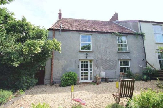 4 Bedroom Semi-Detac...
